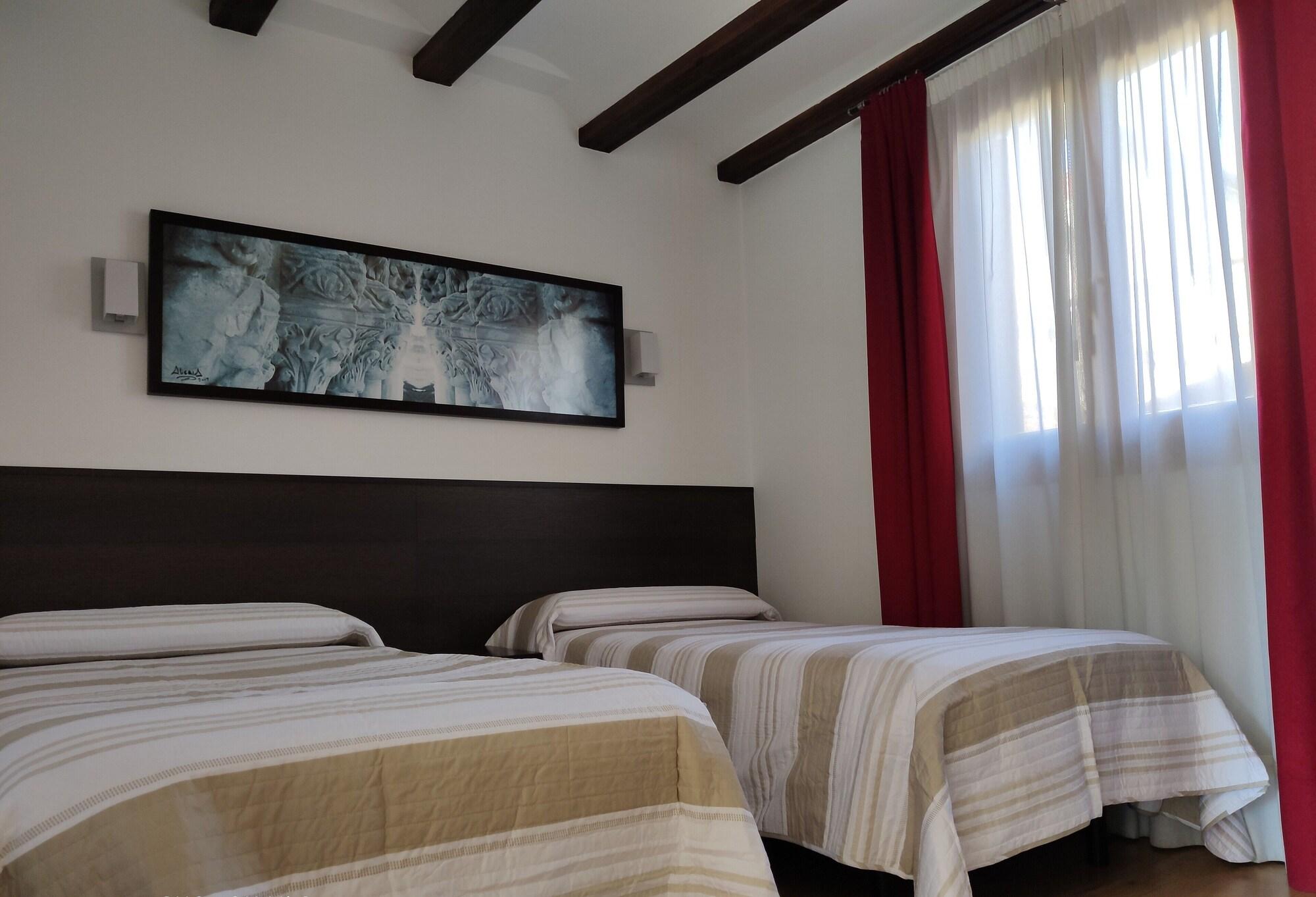 Hotel Rey Sancho Navarrete Esterno foto