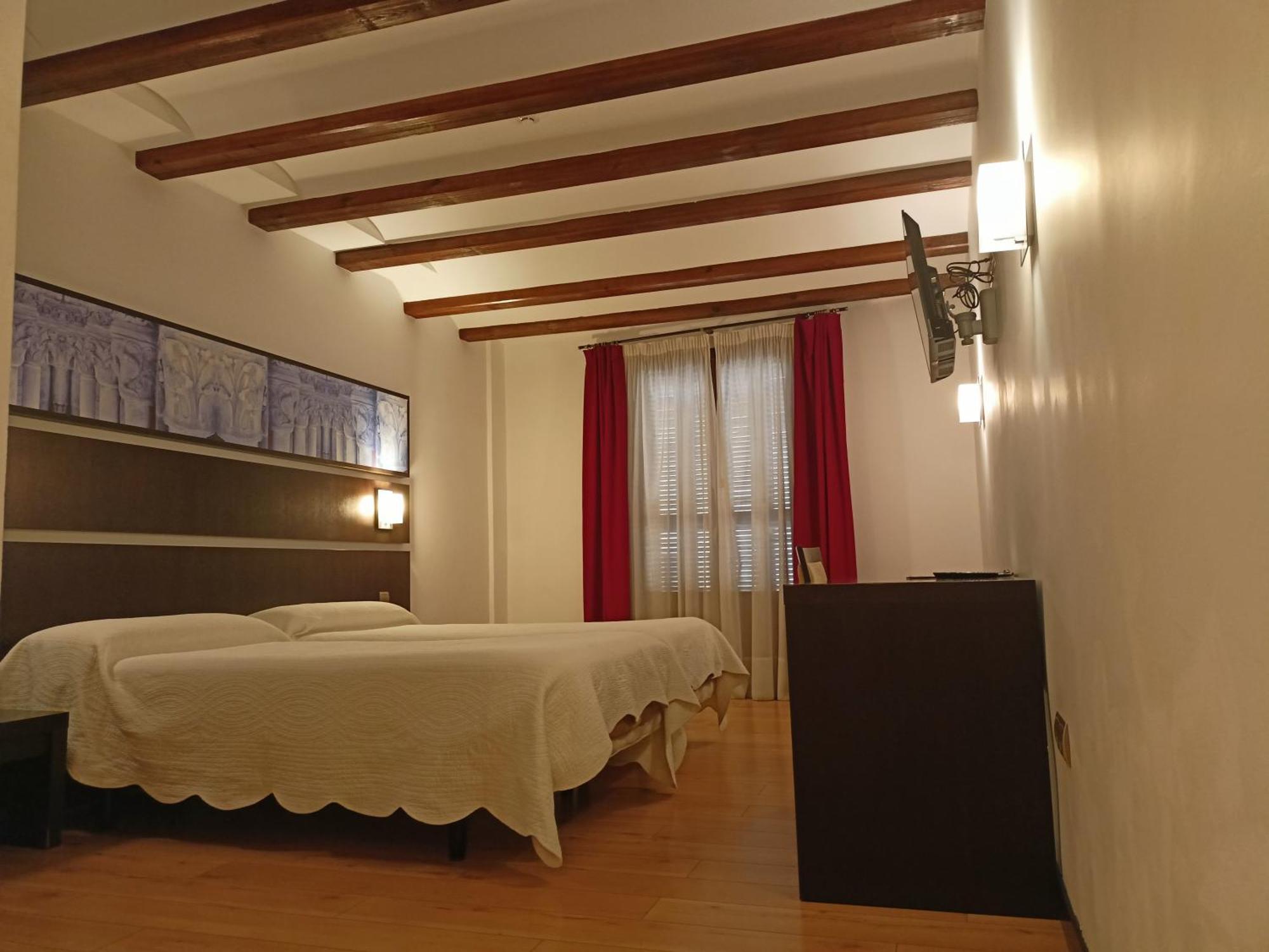 Hotel Rey Sancho Navarrete Esterno foto