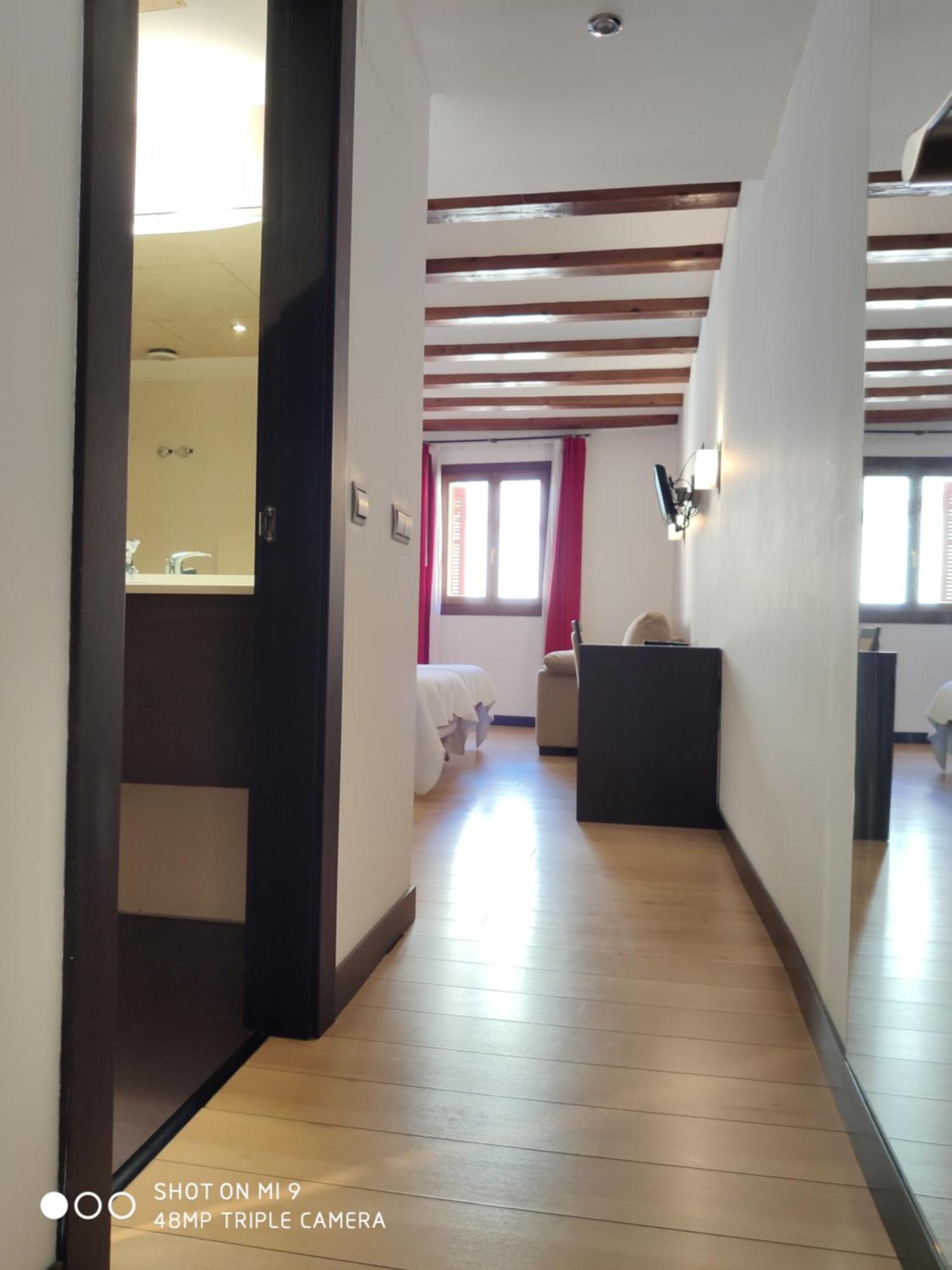 Hotel Rey Sancho Navarrete Camera foto